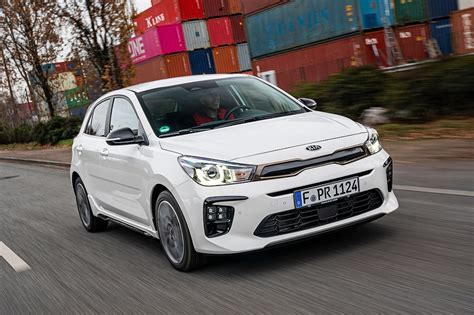 Kia Rio Und Kia Stonic Mit Mildhybrid Test Motor Preis Auto Bild