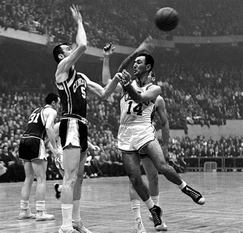 The Wooden Finger: Bob Cousy and the Top Assists Men