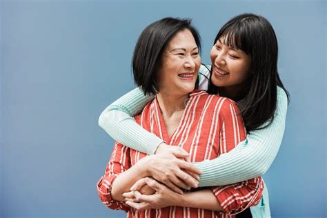 Mom And Daughter Japanese Lesbian Telegraph