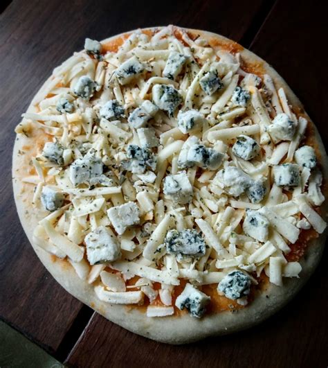 Pizza De Gorgonzola Dona Quituta