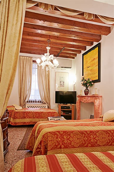 Gallery - Hotel San Luca Venice - Official Website