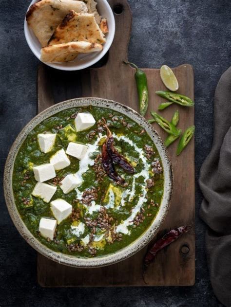 Learn How To Make Palak Paneer At Home