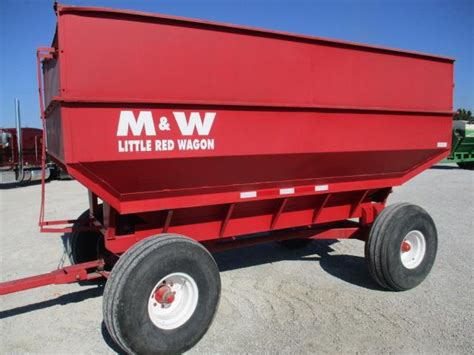 Mandw 400 Harvesting Gravity Wagons For Sale Tractor Zoom