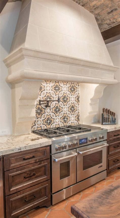 Tuscan Style Kitchen With White Cabinets Dandk Organizer