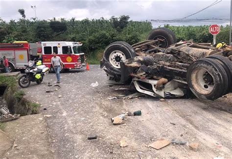 Chofer Muere Aplastado Tras Vuelco De Vagoneta En Cartago Teletica