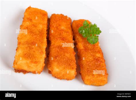 Fish Fingers Isolated Hi Res Stock Photography And Images Alamy