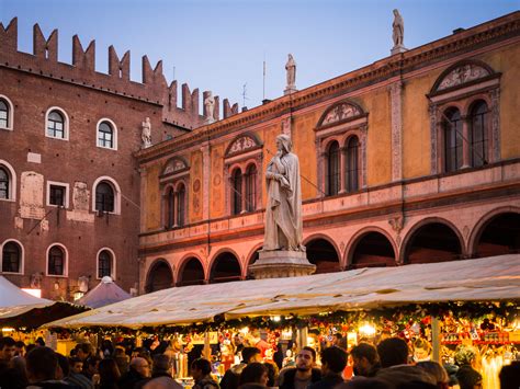 Top Christmas Markets In Italy To Visit In Verona Siena Rome And Milan