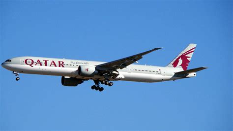 100 Qatar Airways Wallpapers