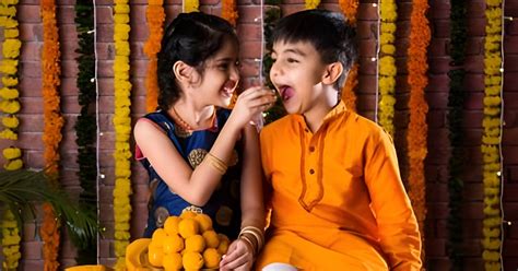 Holi Bhai Dooj Date Auspicious Time Rituals And Significance