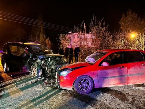 Samsun Da Hafif Ticari Ara La Otomobilin Arp T Kazada Ki I