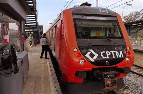 Falha Afeta A Linha Safira Da Cptm Nesta Segunda