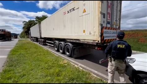 Prf Flagra Carreta Mais De Toneladas De Excesso De Peso Em Ponta