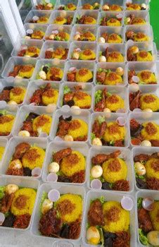 Catering Nasi Tumpeng Menu Lengkap Jogja AMM Catering