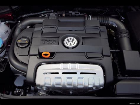 2012 Volkswagen Tiguan Engine Wallpaper 37