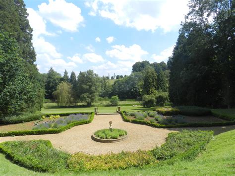 Wroxton College Grounds Wroxton Oxfordshire June 2024 Flickr