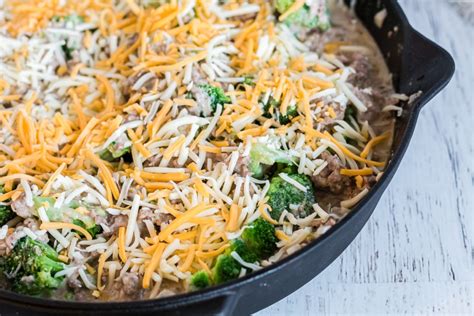 A Keto Hamburger Broccoli Casserole Everyone Will Love Hip2keto