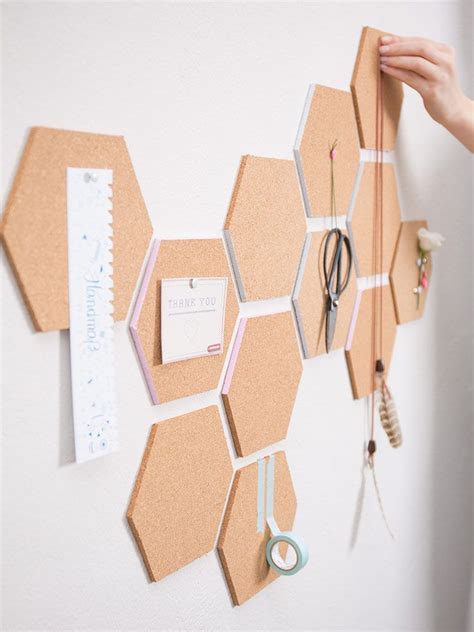 DIY Anleitung Waben Pinnwand Aus Kork Selber Machen Cork Pinboard