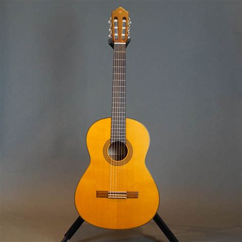 Yamaha Cg Classical Guitar Matte Spruce Top