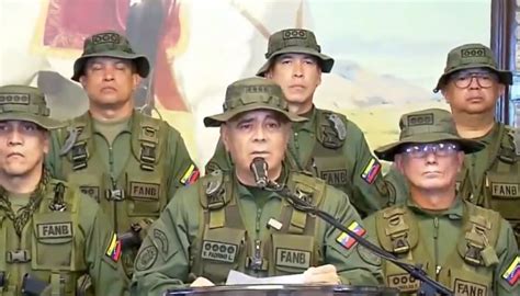 Fuerza Armada De Venezuela Jura Lealtad A Maduro En La Mira