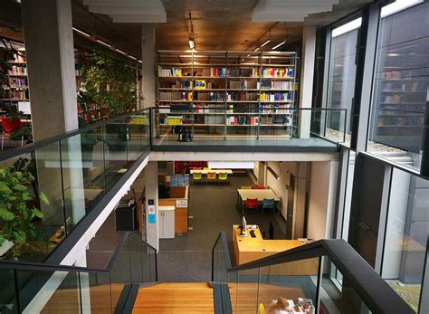 Bibliothek Der Hochschule Mainz | Bibliotheca