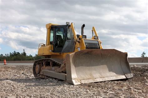 Bulldozer Vs Excavator A Tale Of Two Heavy Machines Centexexcavation