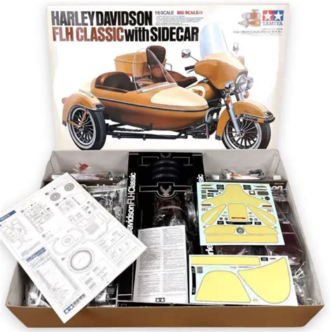 TAMIYA 1 6 SCALE Harley Davidson FLH Classic Sidecar Plastic Model 18