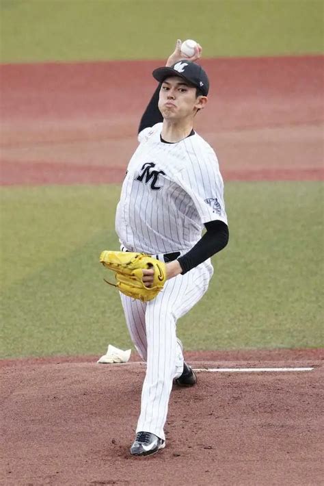 ＜ロ・d＞ロッテ先発の佐々木朗希（撮影・長久保 豊） ― スポニチ Sponichi Annex 野球