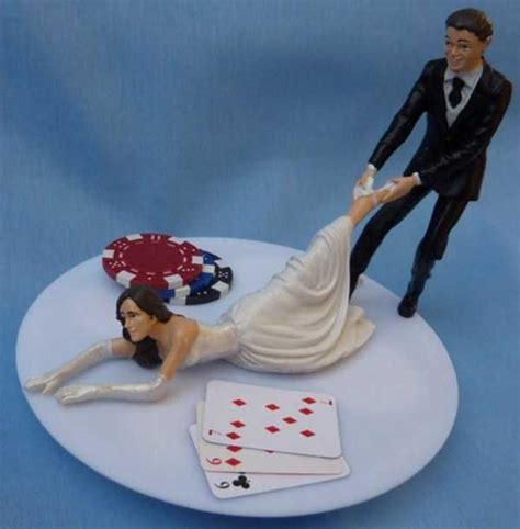 20 Awesomely Funny Wedding Cake Toppers | KLYKER.COM