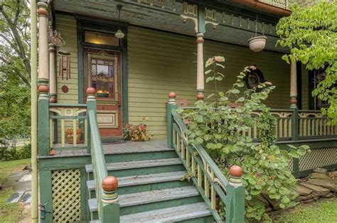 Queen Anne In Harrisonville Mo George F Barber Old House Dreams