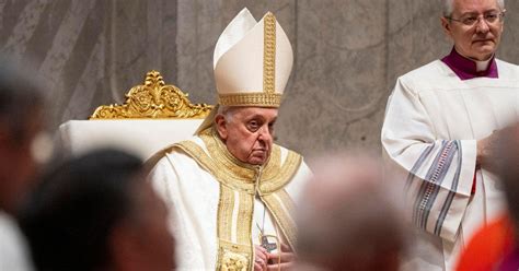 Pope Francis Repeats Gay Slur Weeks After Apologizing For Using