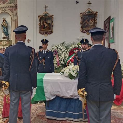 Positano Notizie A Padova Lultimo Saluto A Domenico Zorzino