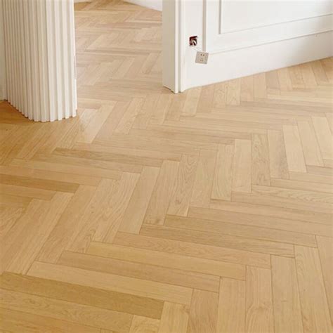 Light Color Laminate Plank Flooring Solid Wood Laminate Plank Flooring ...