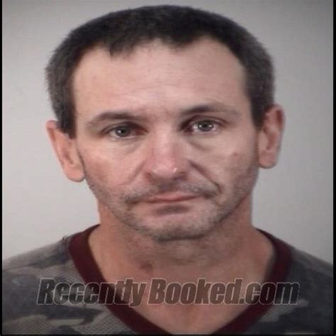 Recent Booking Mugshot For Joshua Eric Leasure In Lake County Florida