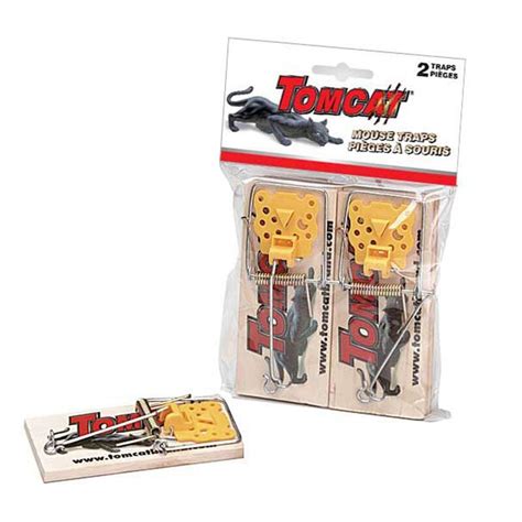 Tomcat Wooden Mouse Traps | Tomcat Canada