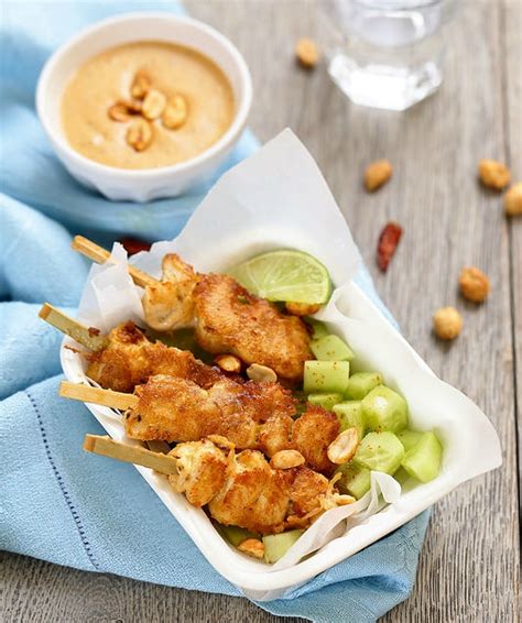 La cuisine au CJPS Brochettes de poulet satay à la sauce cacahuète