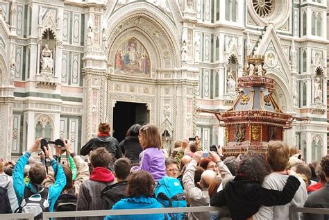 Torna Lo Scoppio Del Carro A Firenze Ww Controradio It