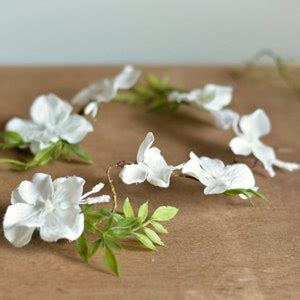 White Flower Hair Vine Bridal Headpiece Wedding Hair Etsy Australia