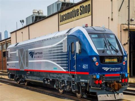 Amtrak Unveils New Siemens Charger Locomotives For Us Midwest