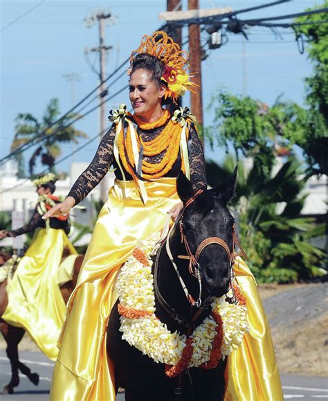 Community Ventures Out For Return Of Kamehameha Day Parade And Ho