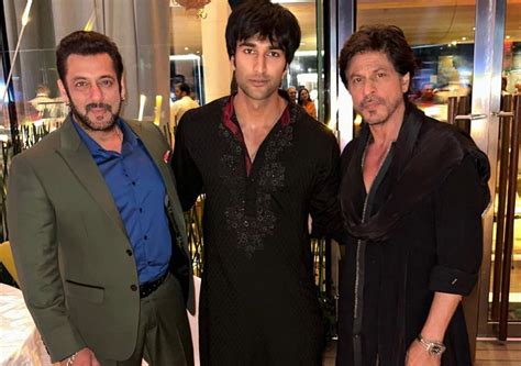 Shahrukh And Salman Khan Seen Together Before The Release Of Pathaan