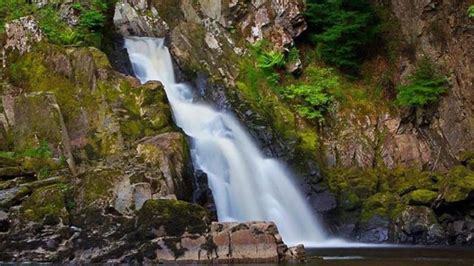 4 impressive Snowdonia waterfalls in 2022 | Snowdonia, Conwy, Snowdonia national park