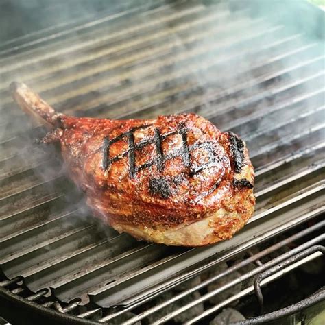 How To Grill Tomahawk Steak To Perfection