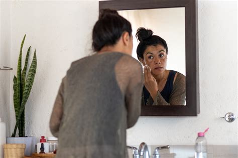 How to Use Micellar Water to Remove Makeup and More | Woman's World