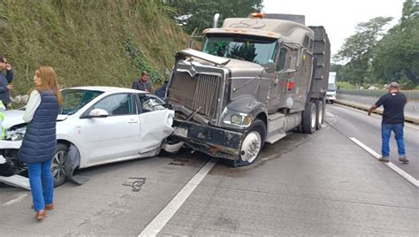 La Jornada Cuatro heridos por carambola en autopista 150D Córdoba