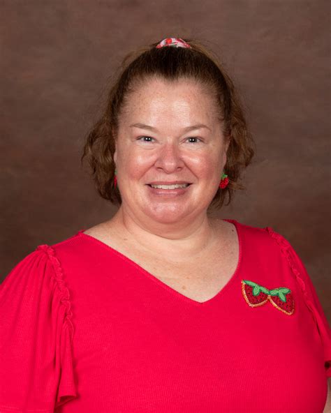 1st Grade Teacher: Jodi Hirt | Indian Community School