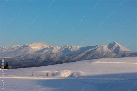 冬の富良野美瑛観光素材 Stock Photo | Adobe Stock