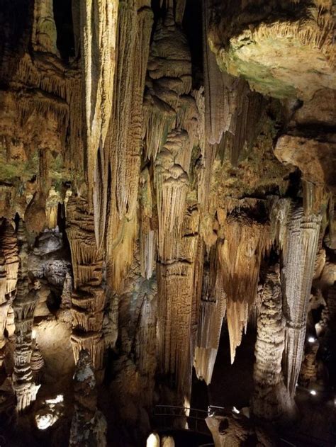 Luray Caverns Virginia What To Know Before You Go Happy Mom Hacks In 2020 Luray Caverns