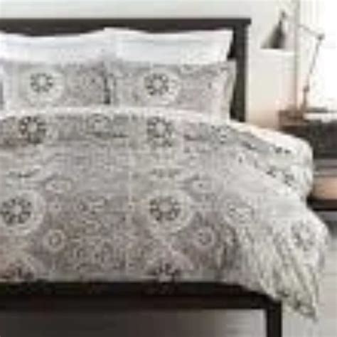 Pottery Barn Bedding Pottery Barn Fullqueen Duvet Cotton Jacquelyn Medallion Pattern Poshmark