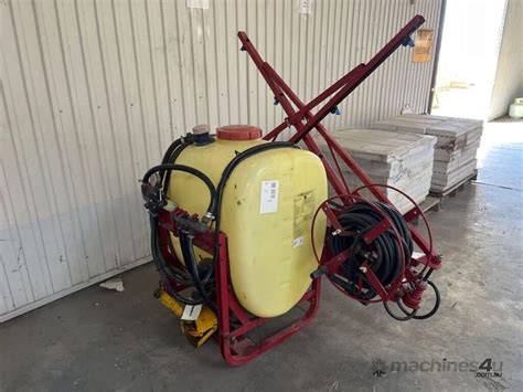 Used Hardi Hardi Crop Sprayer Construction Equipment In Listed On