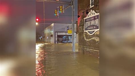 Lebanon Square Badly Flooded Over The Weekend Businesses Work To Clean Up Wkrn News 2